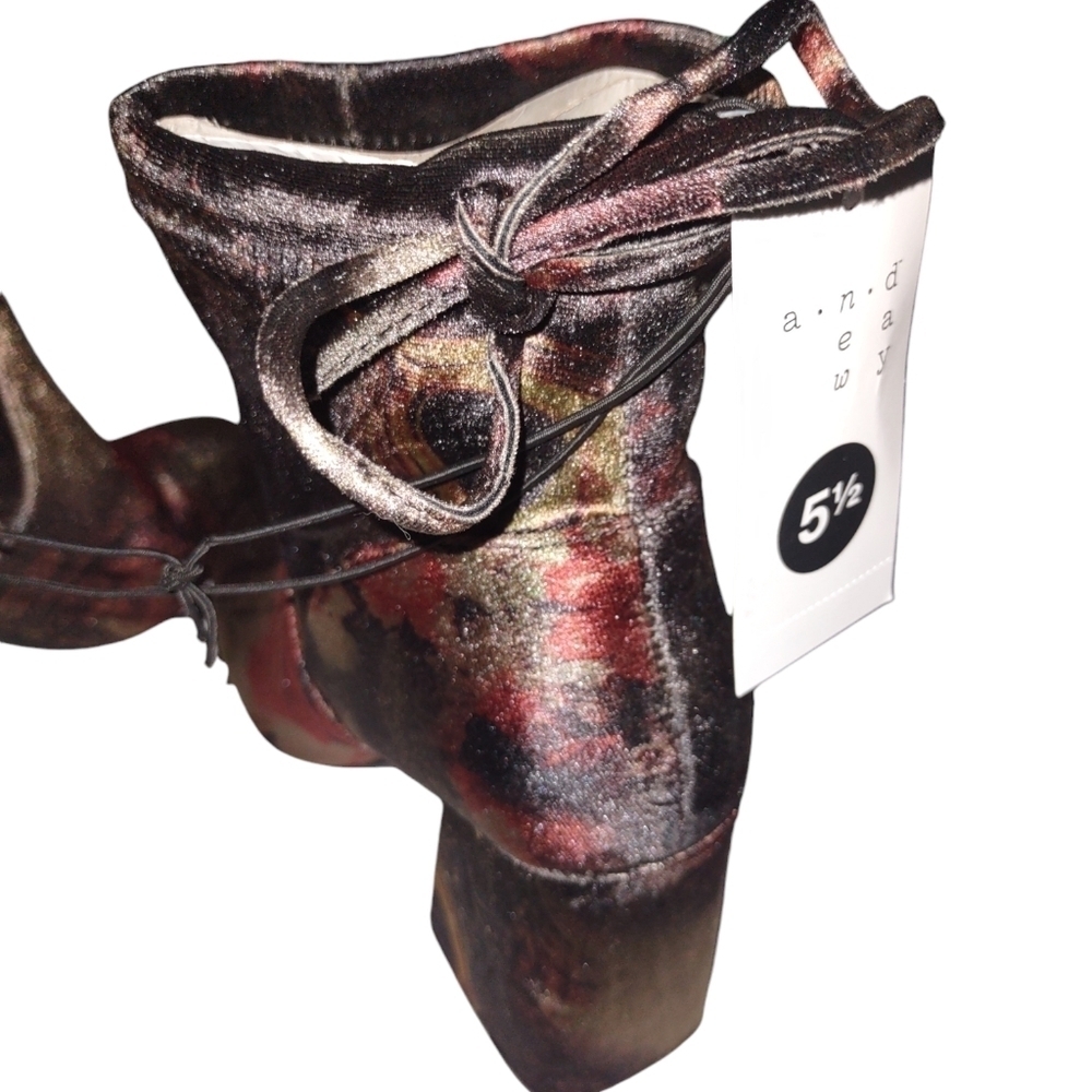 A New Day Women's Maria Block Sock Booties, Multicolor, Sz 5.5 - Picture 3 of 7